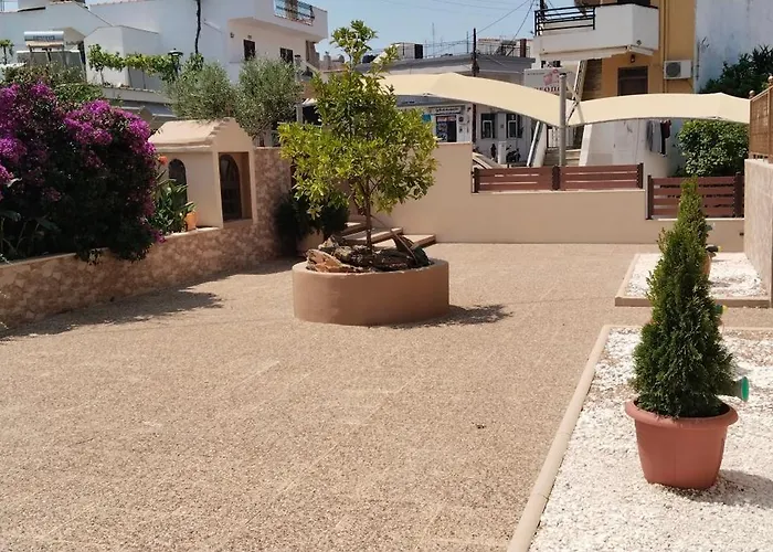 Theasis 2 * Неос-Мармарас