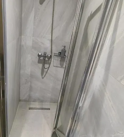 Theasis 2 Semesterbostad