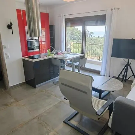 Theasis 2 Holiday home