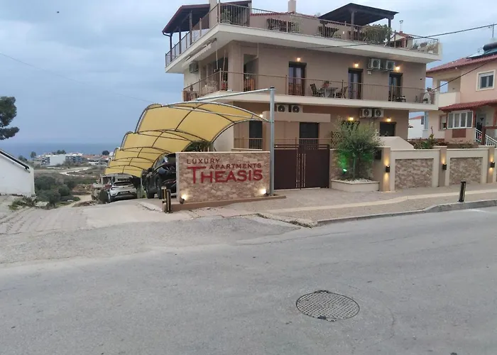 Theasis 2 * Neos Marmaras