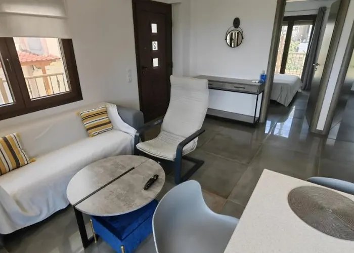 Сasa de vacaciones Theasis 2 *