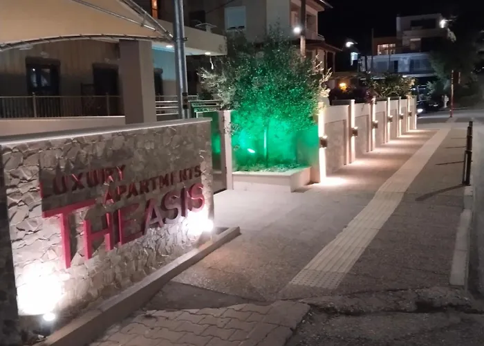 Theasis 2 Case de vacanță *